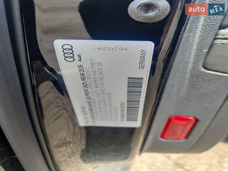 Седан Audi A4 2021 в Львові