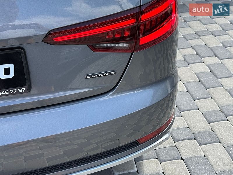 Седан Audi A4 2019 в Львові