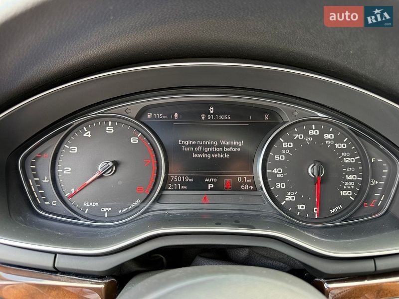 Седан Audi A4 2019 в Львове