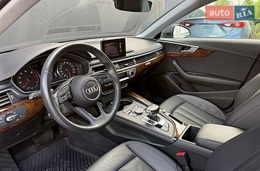 Седан Audi A4 2019 в Львове