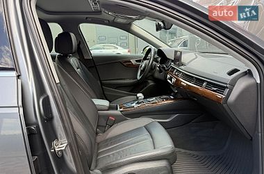 Седан Audi A4 2019 в Львове