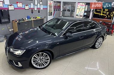 Седан Audi A4 2019 в Ужгороде