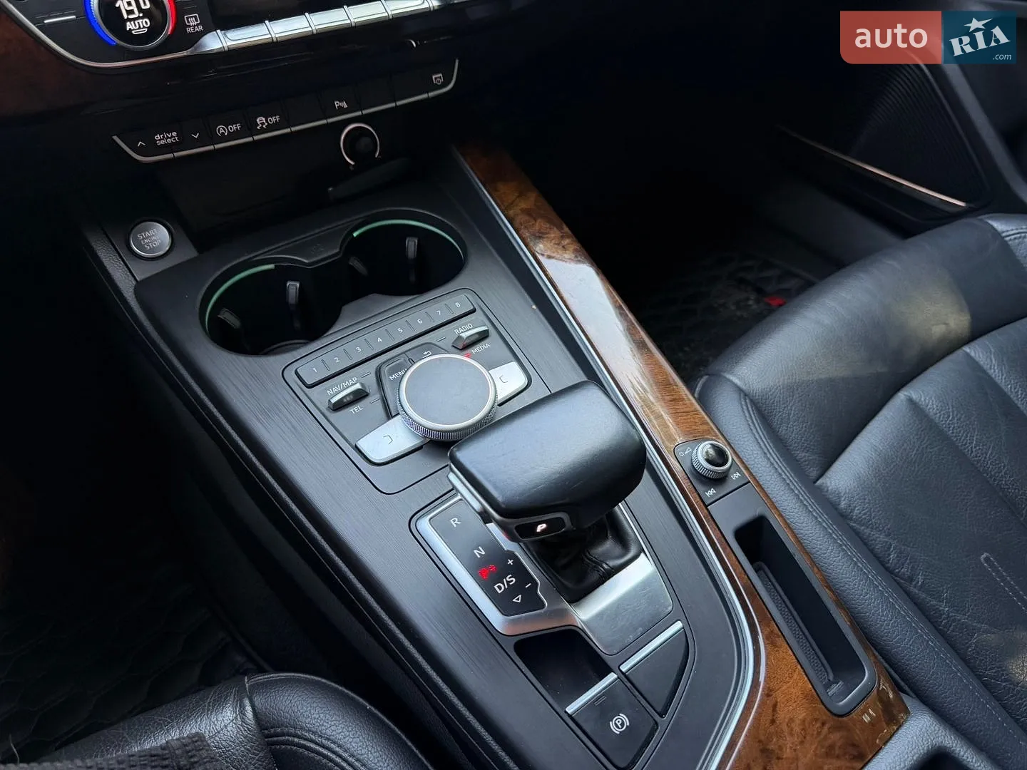 2017 Audi A4 - мініатюра 51
