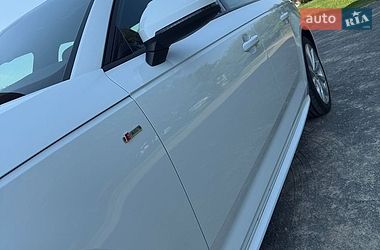 Седан Audi A4 2018 в Хмельницком