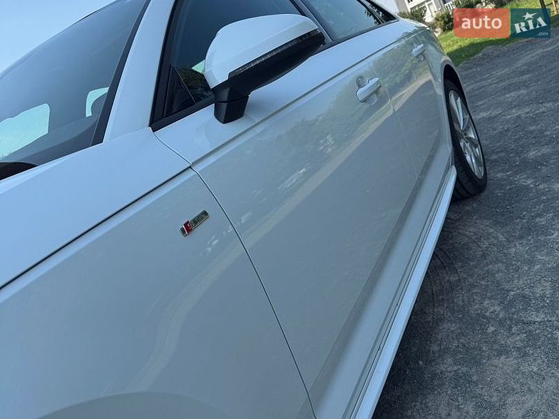 Седан Audi A4 2018 в Хмельницком