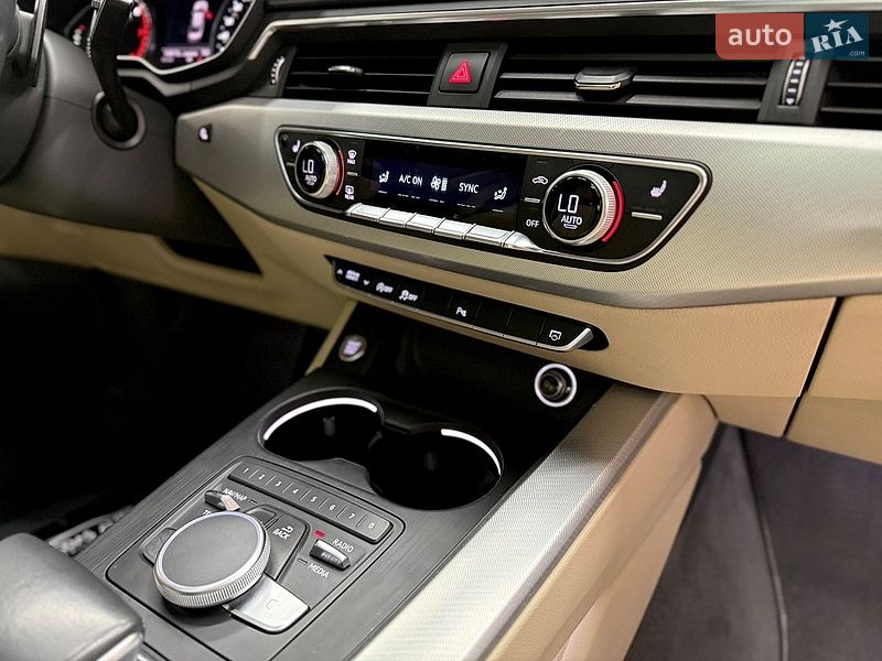 Седан Audi A4 2016 в Харкові