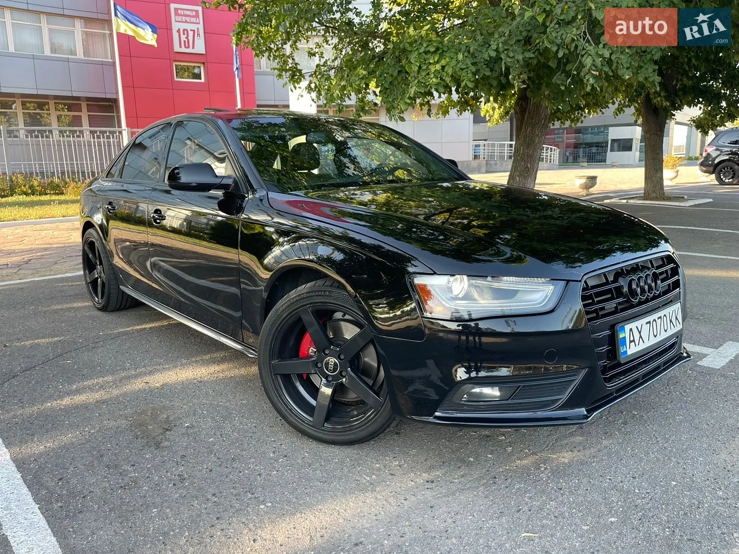 2013 Audi A4 - мініатюра 3