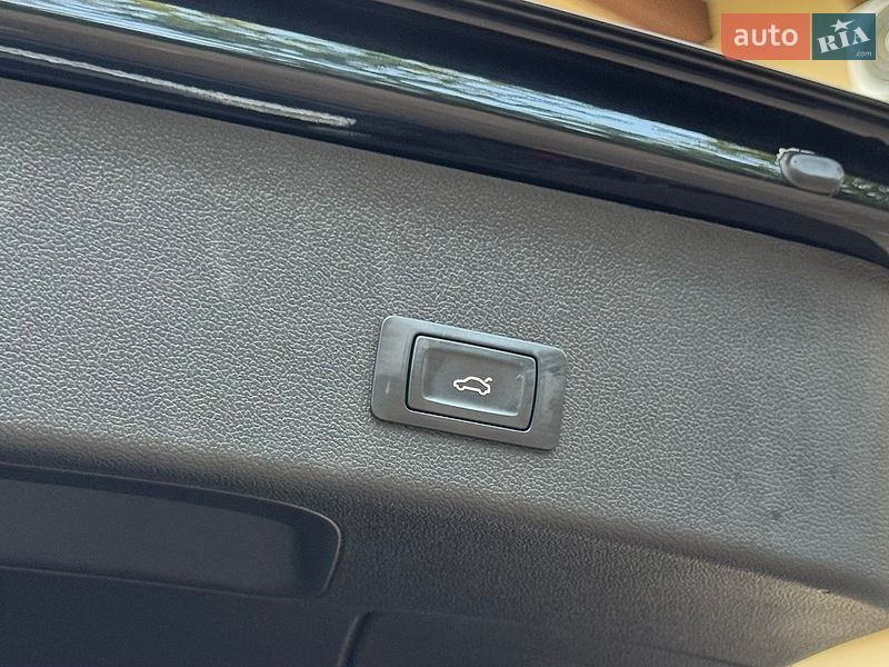Универсал Audi A4 2014 в Дрогобыче