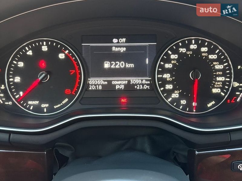 Седан Audi A4 2017 в Львові