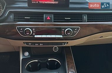 Седан Audi A4 2017 в Львові