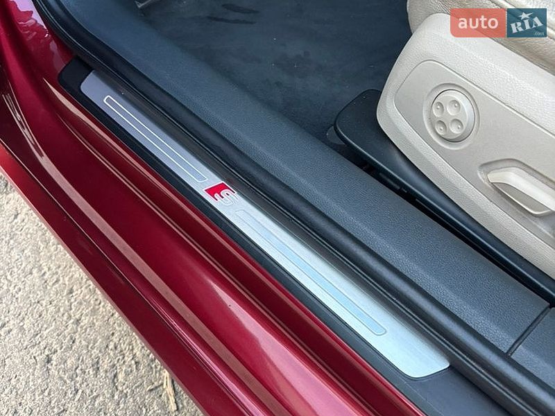 Седан Audi A4 2017 в Львові