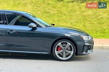 Седан Audi A4 2019 в Киеве