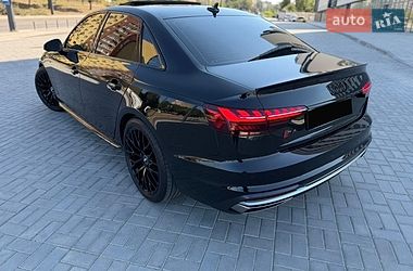 Седан Audi A4 2023 в Дніпрі