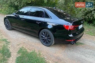 Седан Audi A4 2016 в Хмельницком