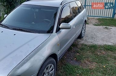 Универсал Audi A4 1997 в Новоселице