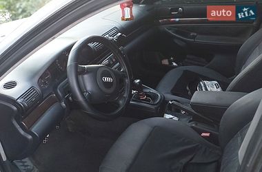 Универсал Audi A4 1997 в Новоселице