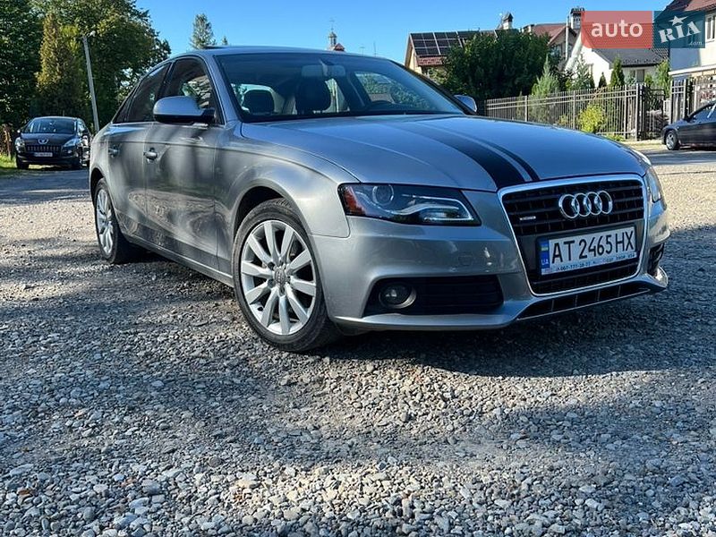 Седан Audi A4 2010 в Ивано-Франковске