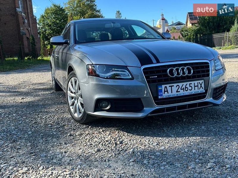 Седан Audi A4 2010 в Ивано-Франковске