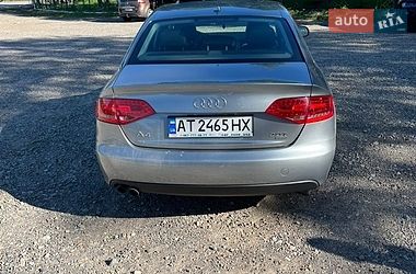 Седан Audi A4 2010 в Ивано-Франковске