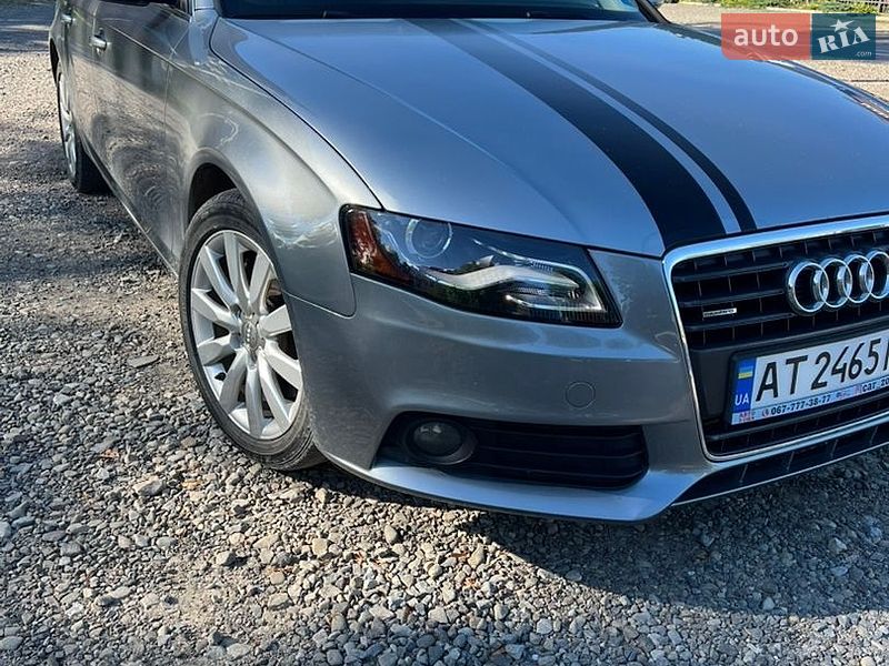 Седан Audi A4 2010 в Ивано-Франковске