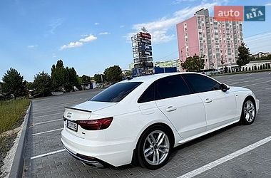 Седан Audi A4 2023 в Хмельницком