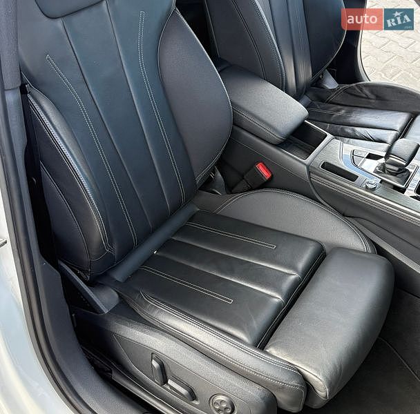 Седан Audi A4 2023 в Хмельницком