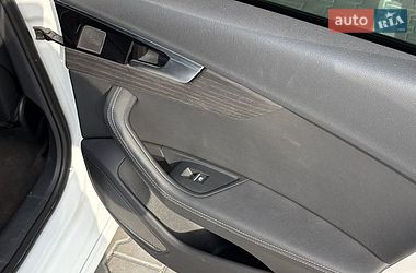 Седан Audi A4 2023 в Хмельницком
