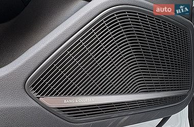 Седан Audi A4 2023 в Хмельницком