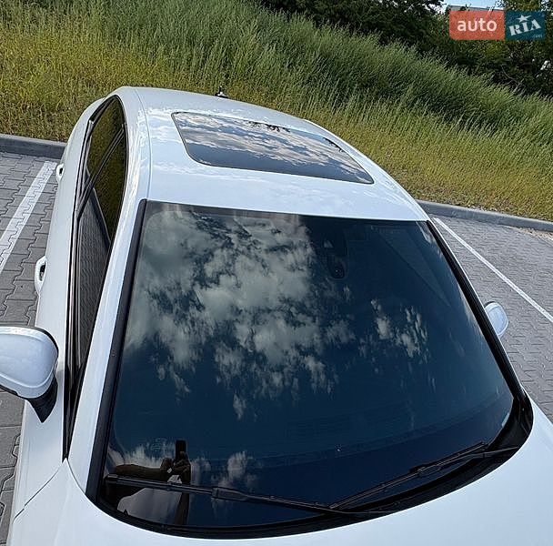 Седан Audi A4 2023 в Хмельницком