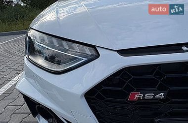 Седан Audi A4 2023 в Хмельницком