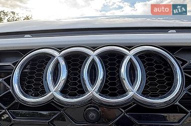 Седан Audi A4 2023 в Хмельницком