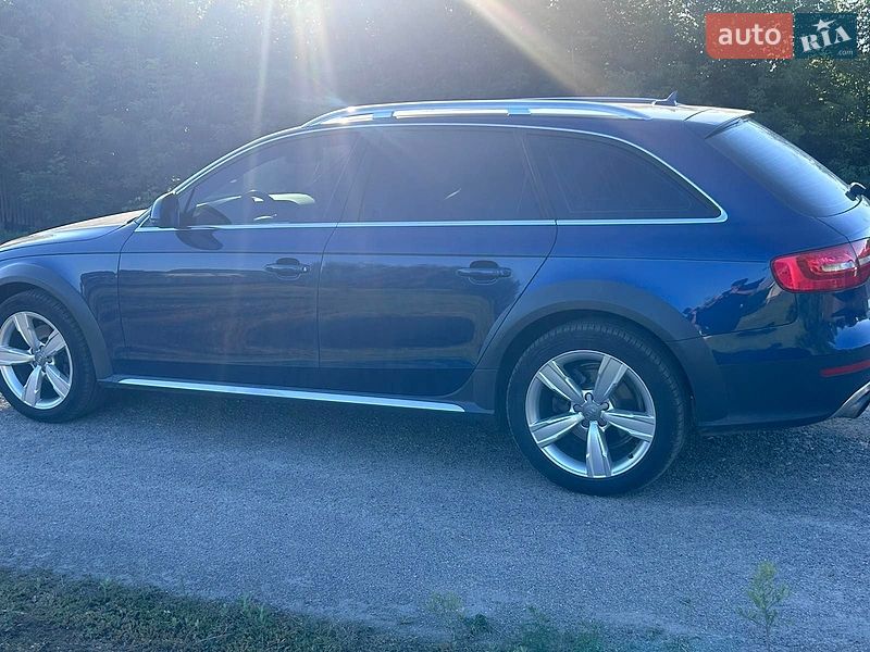 Универсал Audi A4 2013 в Павлыше