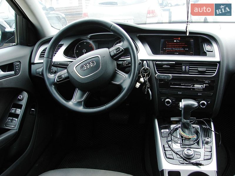 Універсал Audi A4 2015 в Одесі
