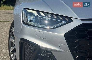 Седан Audi A4 2022 в Киеве