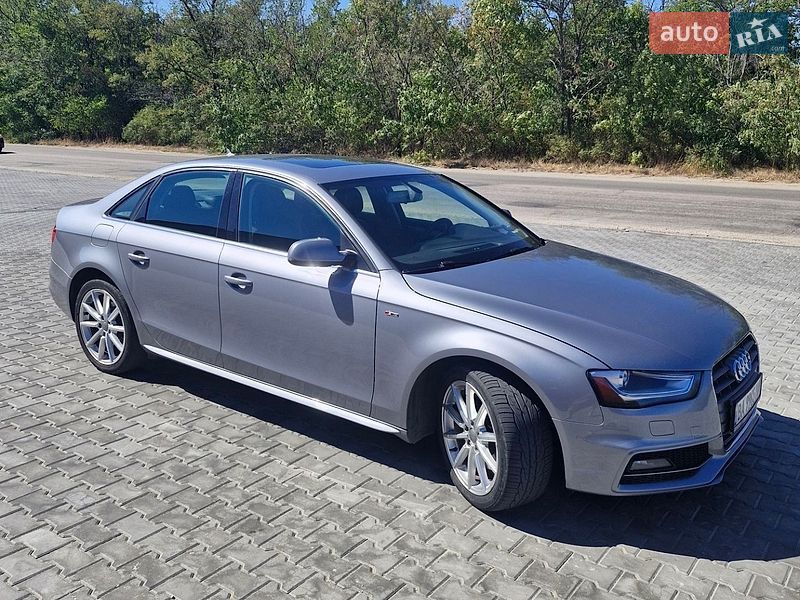 Седан Audi A4 2014 в Кропивницькому