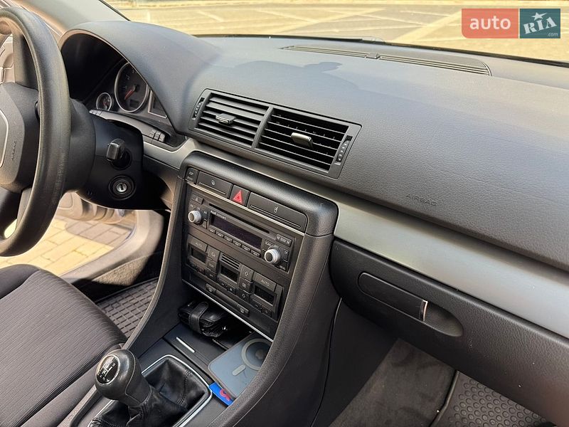 Седан Audi A4 2005 в Луцьку