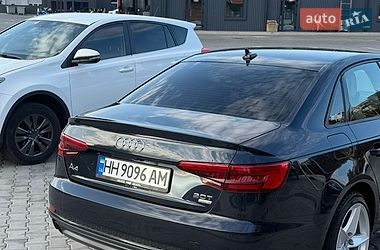 Седан Audi A4 2016 в Кривом Роге