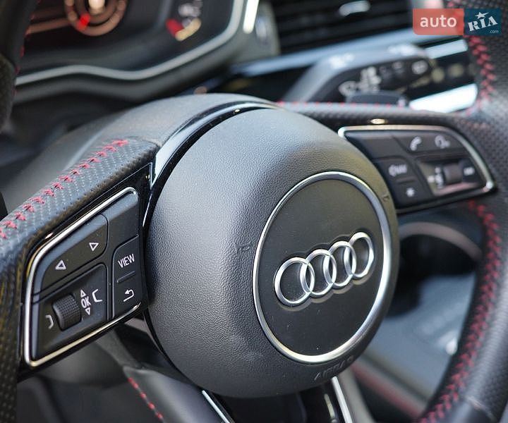 Універсал Audi A4 2018 в Горішніх Плавнях