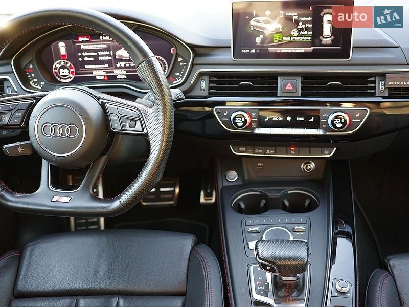 Універсал Audi A4 2018 в Горішніх Плавнях