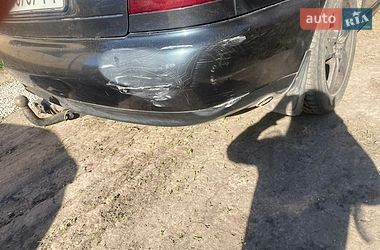 Седан Audi A4 1998 в Борисполе