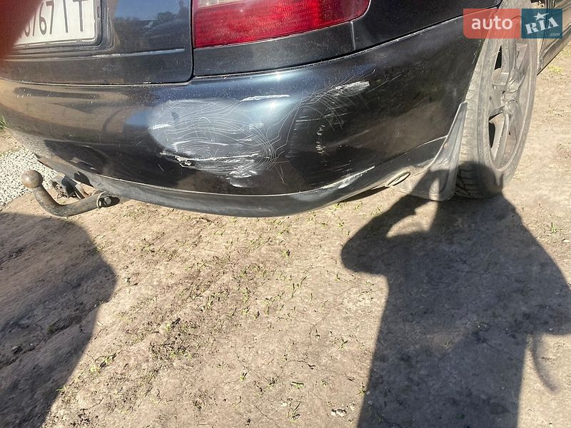 Седан Audi A4 1998 в Борисполе