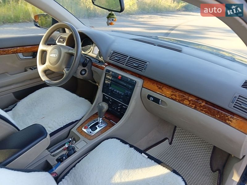 Універсал Audi A4 2002 в Трускавці