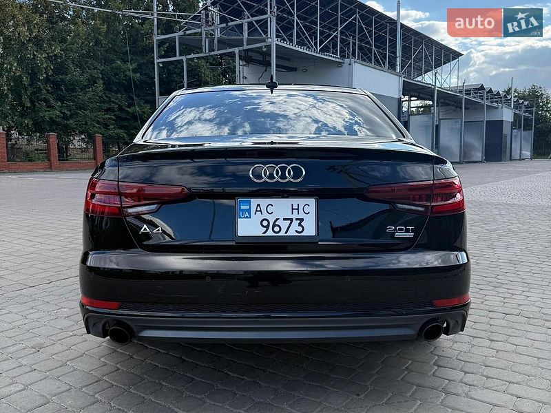 Седан Audi A4 2017 в Луцке
