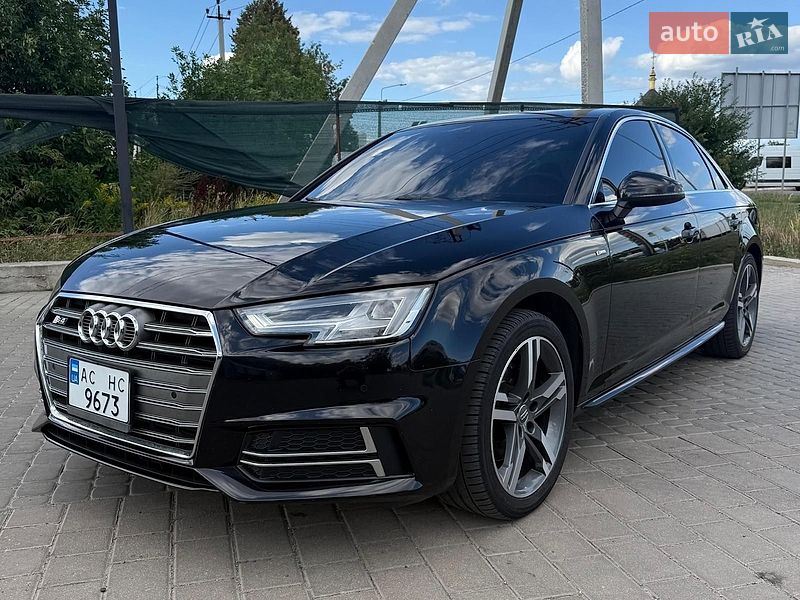 Седан Audi A4 2017 в Луцке