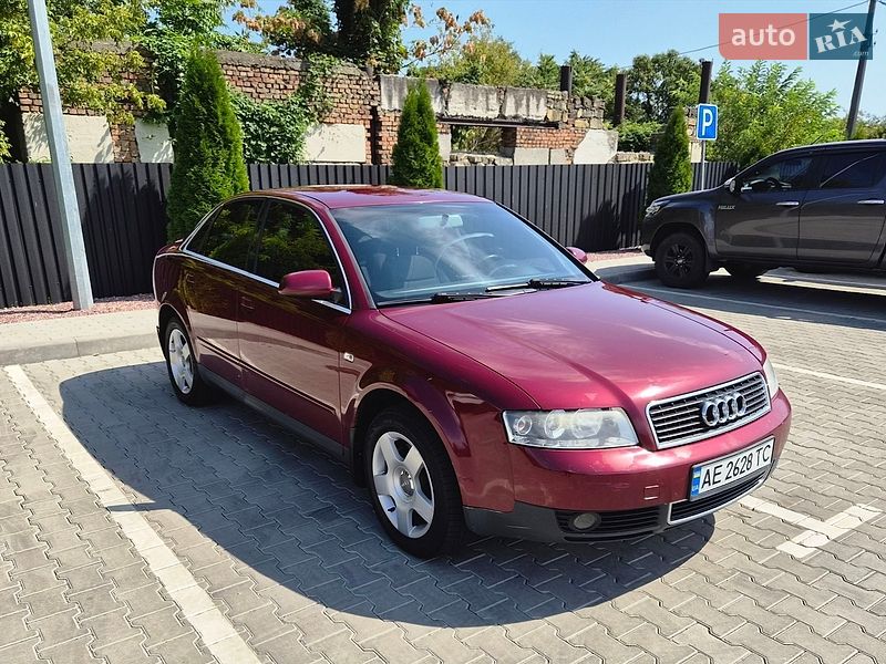 Седан Audi A4 2004 в Одессе