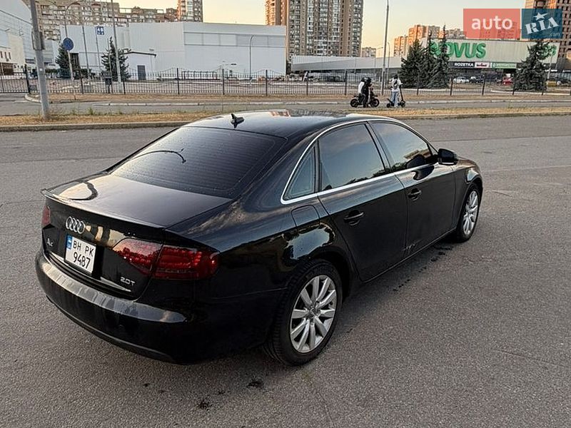 Седан Audi A4 2010 в Києві