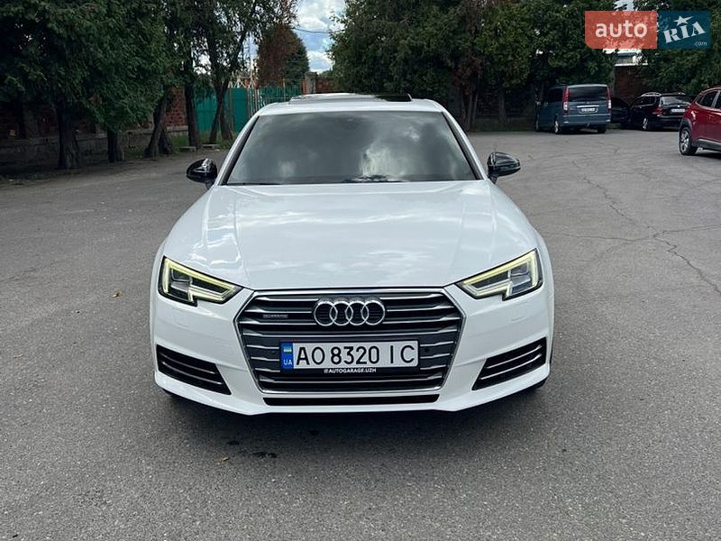 Седан Audi A4 2017 в Ужгороді