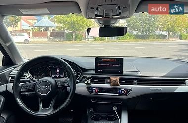 Седан Audi A4 2017 в Ужгороді