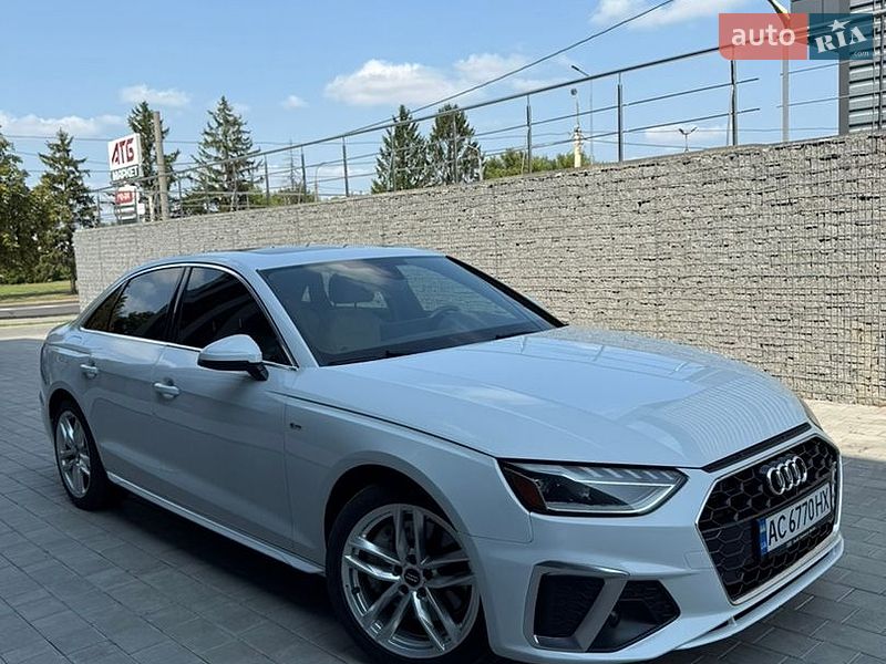 Седан Audi A4 2020 в Луцьку