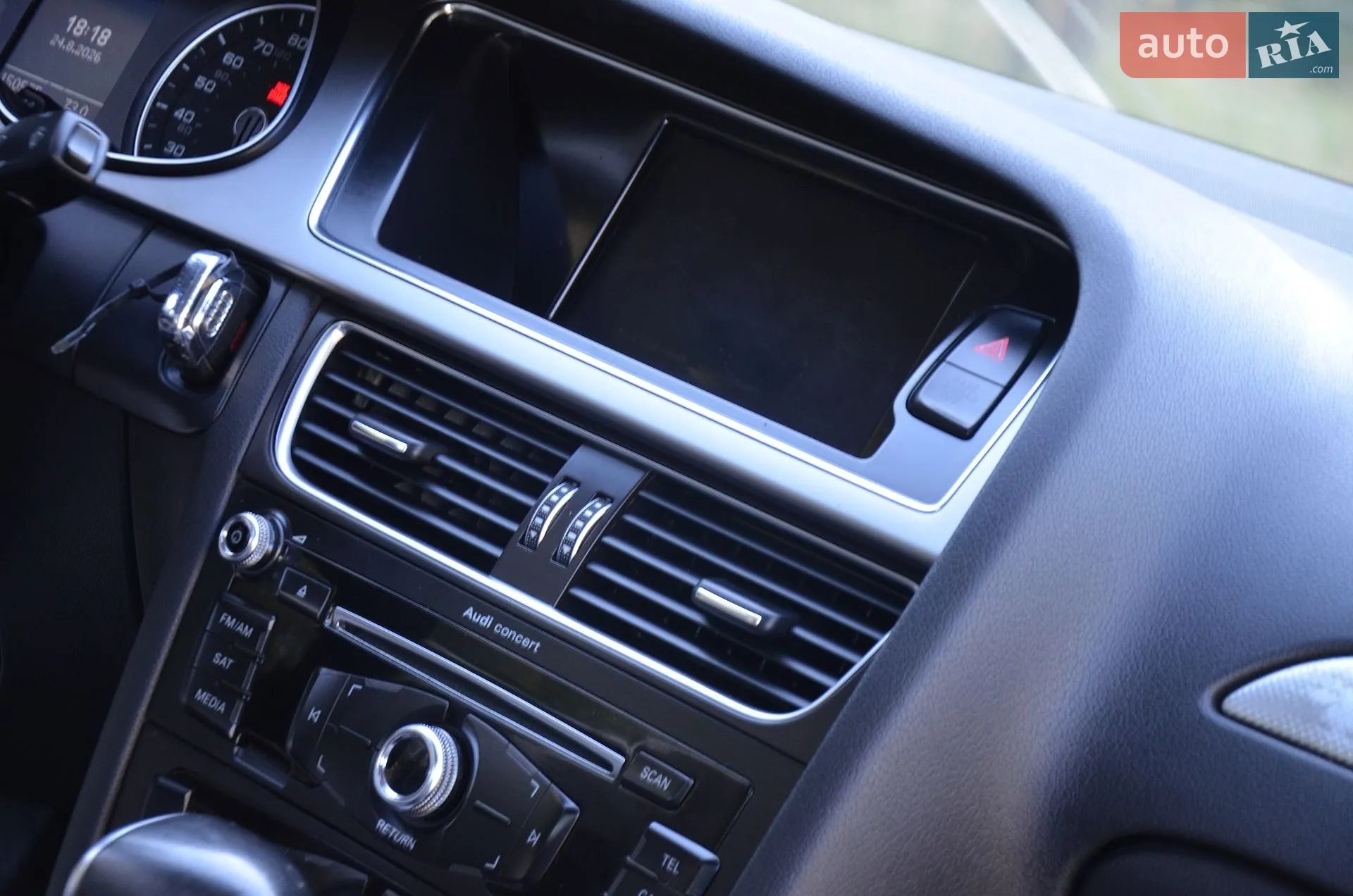 2014 Audi A4 - мініатюра 55
